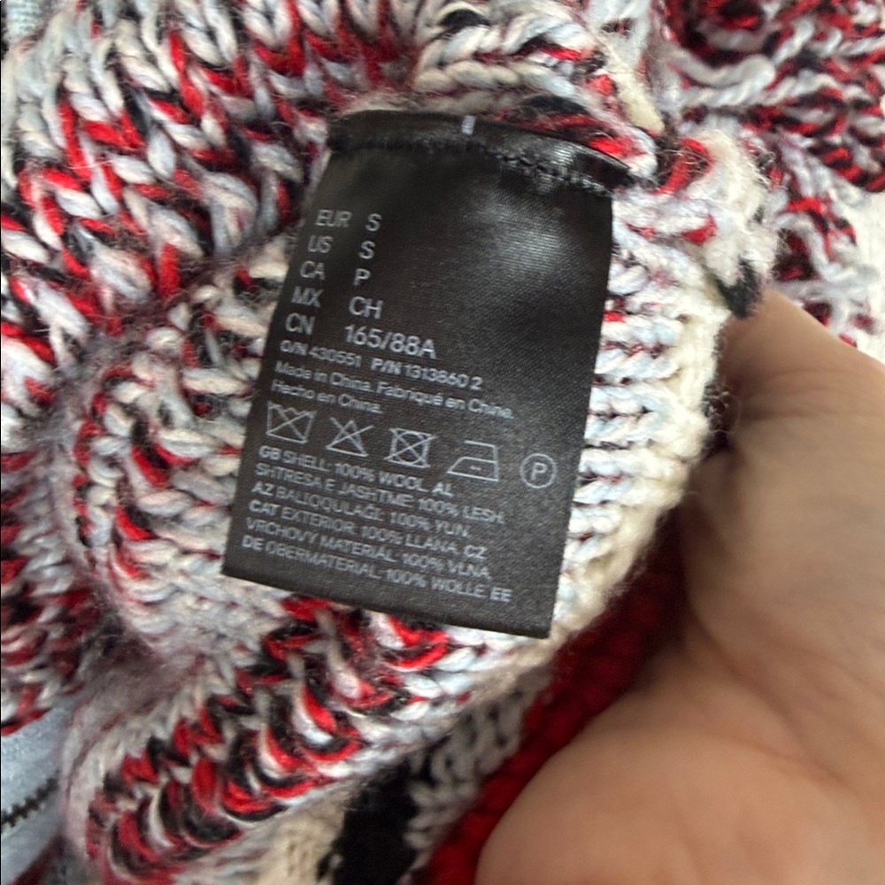 Perfect Moment H&M Boucle Knit Wool Cardigan - Picture 8 of 10